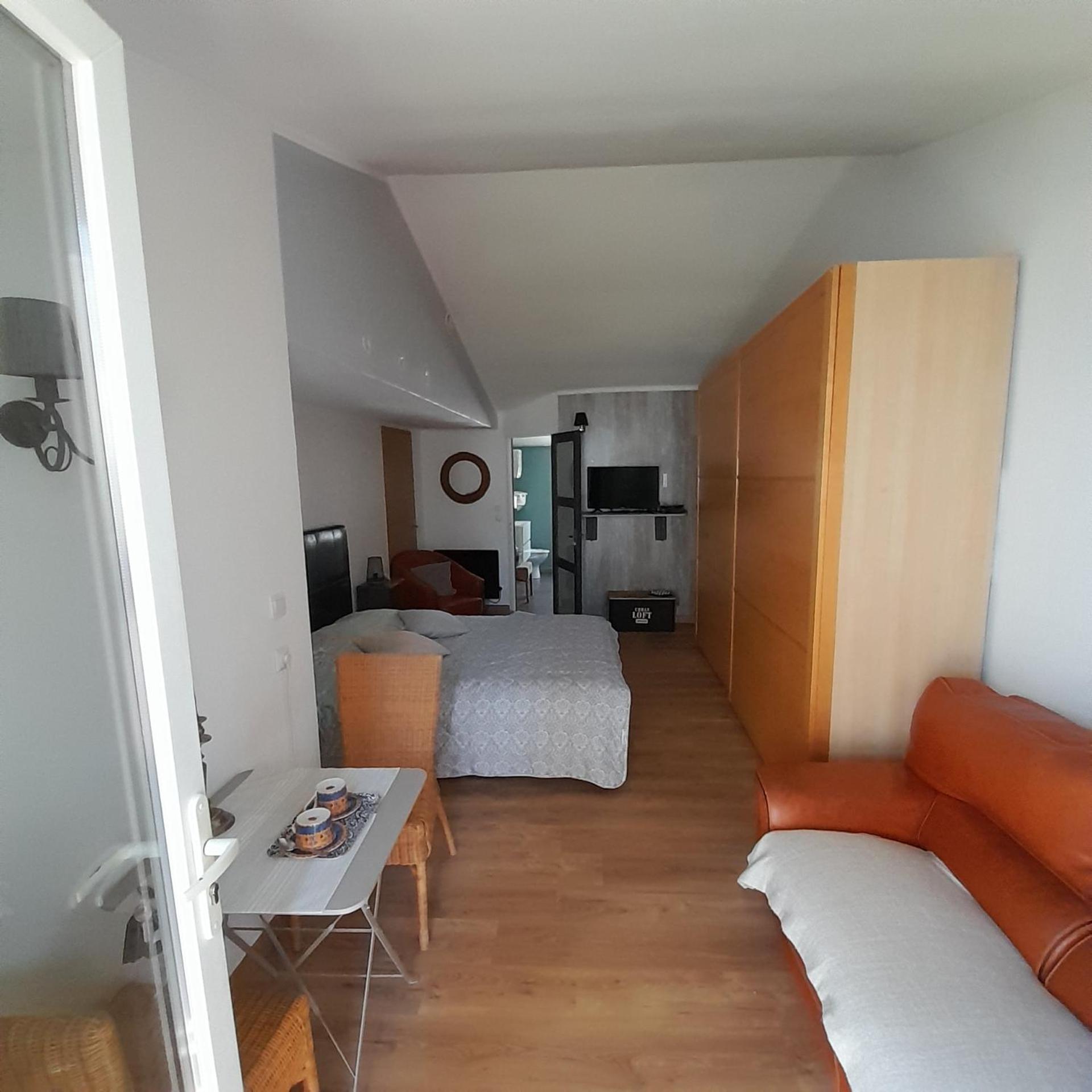 L'Olivier Tessa Hotesse Suite 30M2 Terrasse 20M2 La Celle  Bagian luar foto